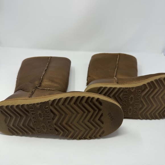 UGG Classic Tall Metallic Copped Brown Sherpa Lined Boots - Picture 4 of 10